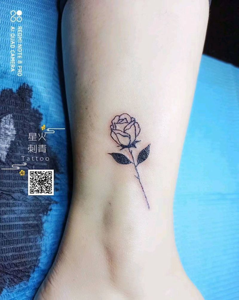 玫瑰花纹身图片_脚部花纹身图案
