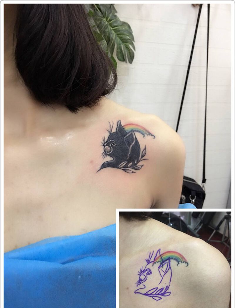 添加纹身图片_胸部Old School纹身图案