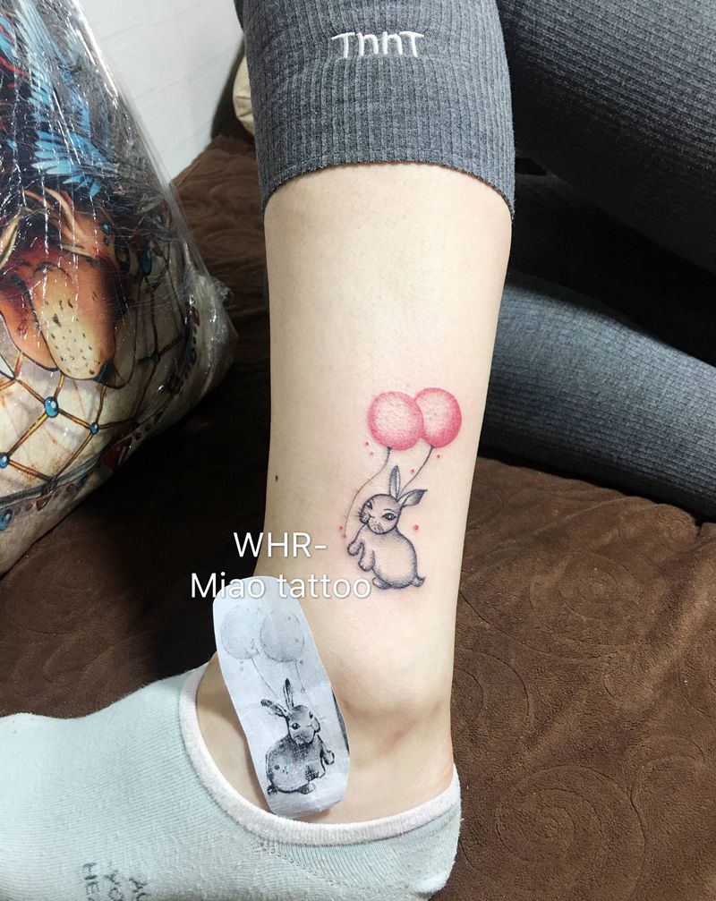 兔子纹身图片_脚部腿部水彩纹身图案