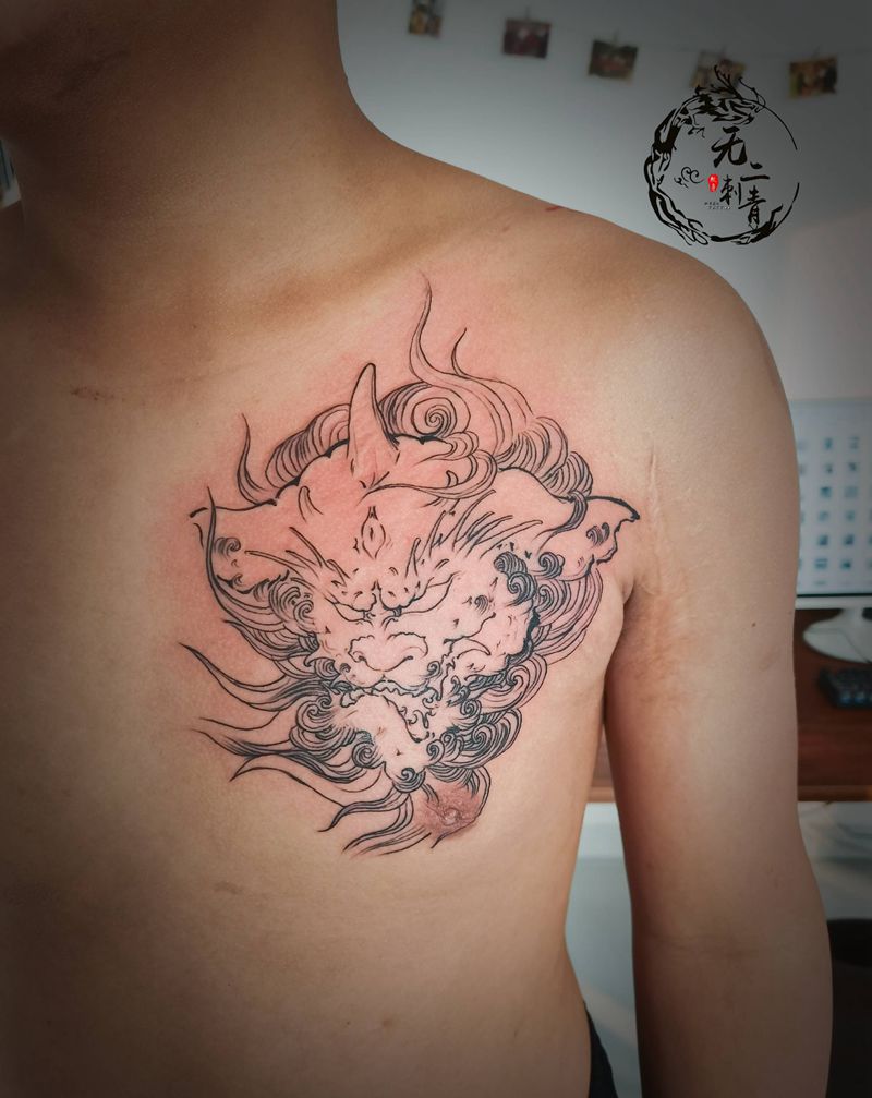 唐狮未完成纹身图片_胸部新传统唐狮纹身图案