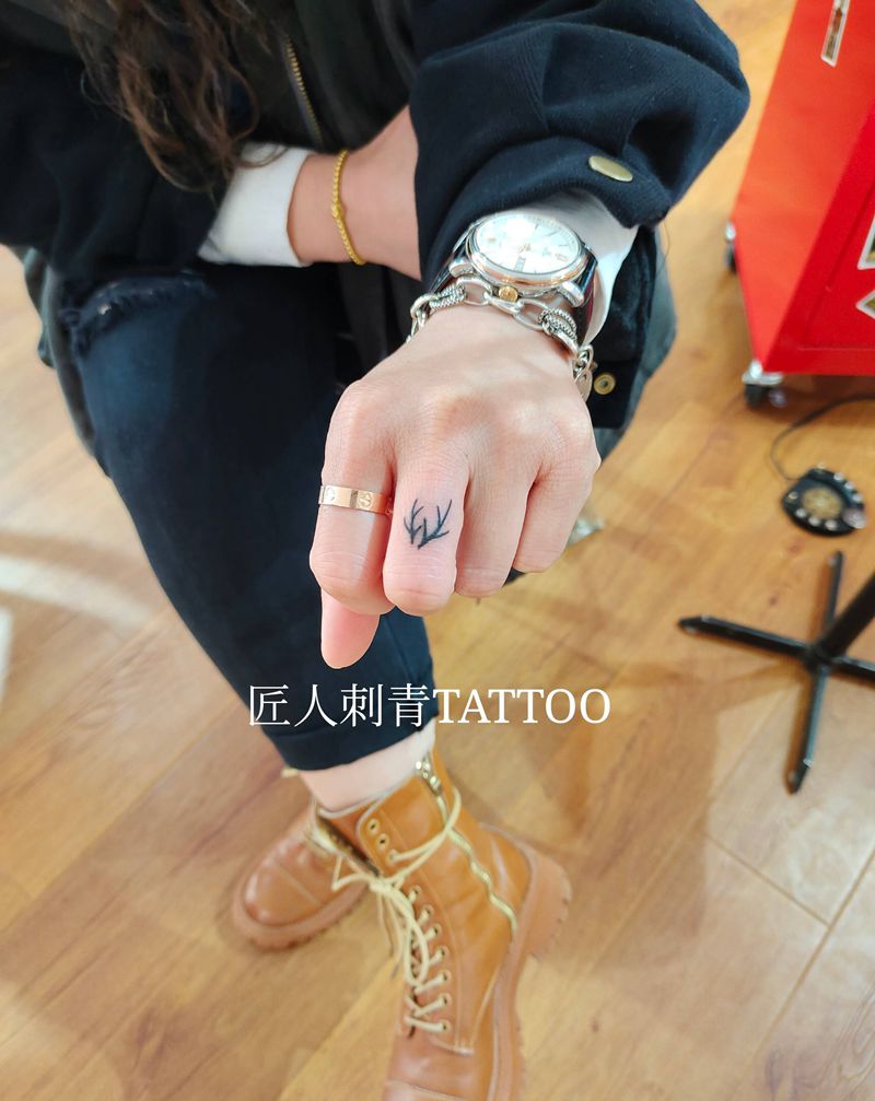 纹身修改纹身图片_手部纹身图案