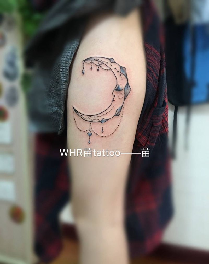 月亮纹身图片