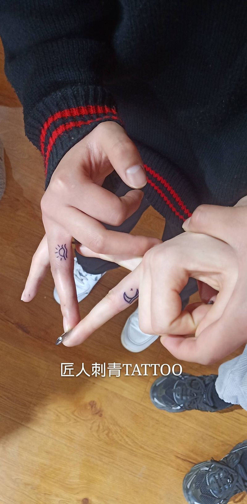 匠人刺青纹身图片_手部纹身图案