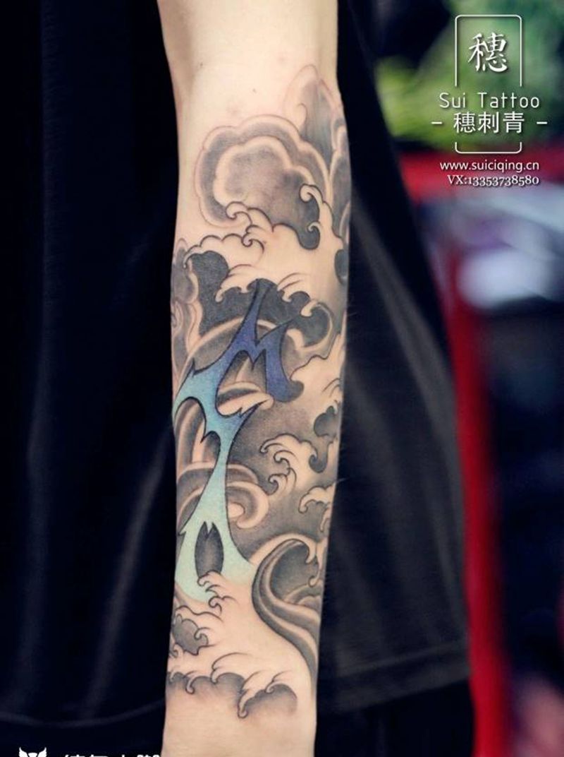 浪臂纹身图片_手臂新传统纹身图案