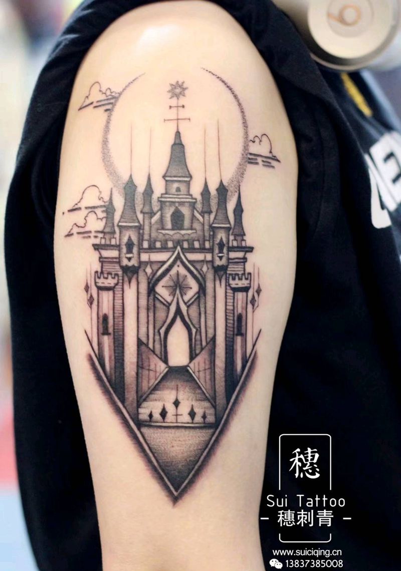 城堡纹身图片_手臂点刺纹身图案