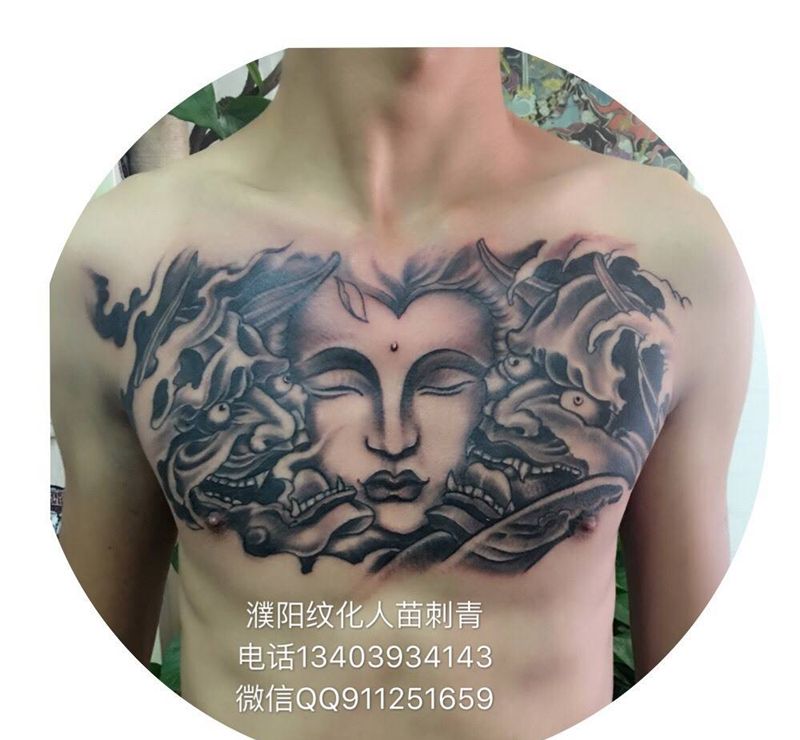 传统花胸纹身图片