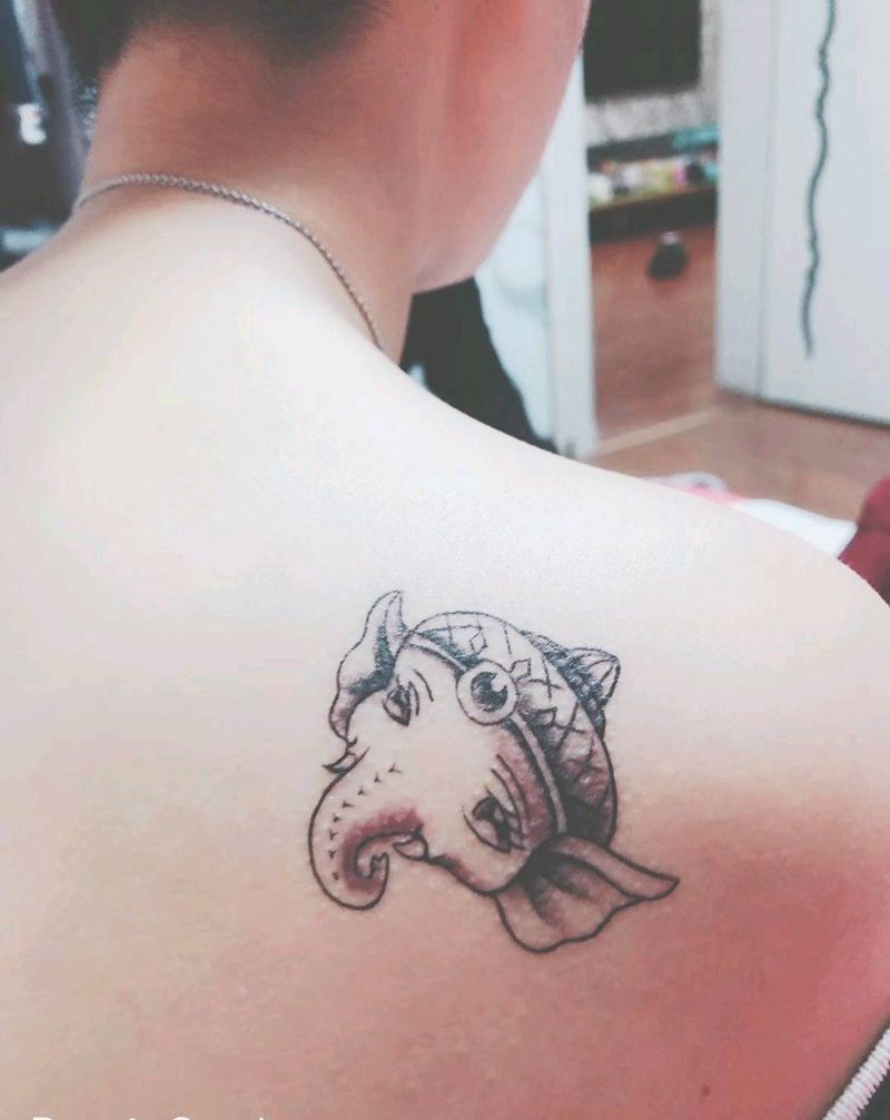 小象纹身图片_背部新传统纹身图案