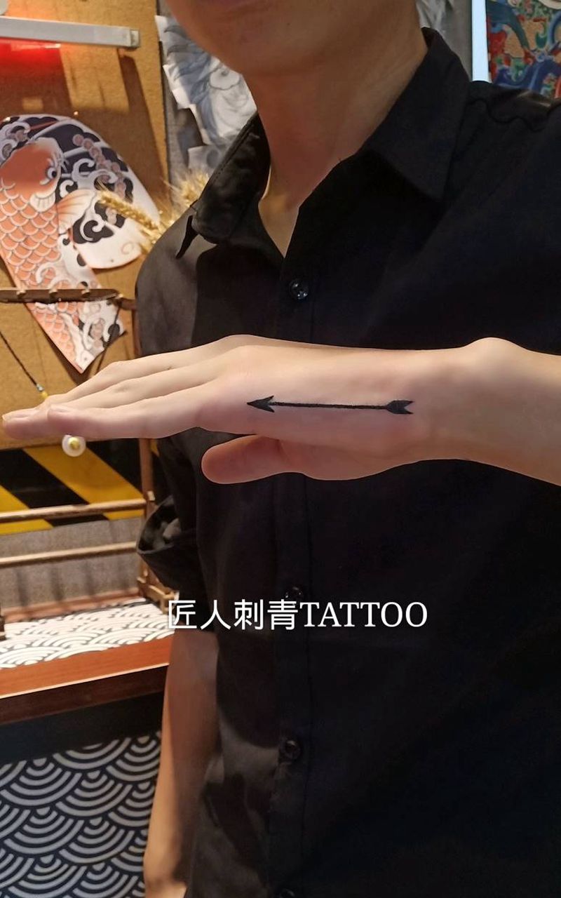 匠人刺青纹身图片_手部纹身图案