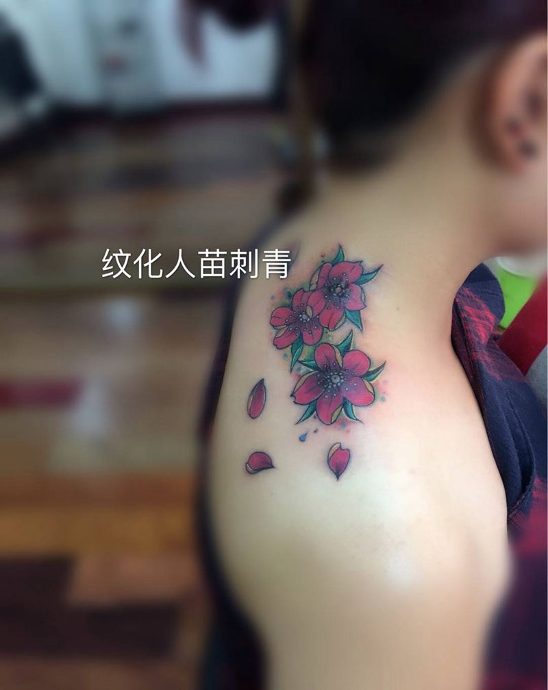 遮盖三个小疤痕纹身图片