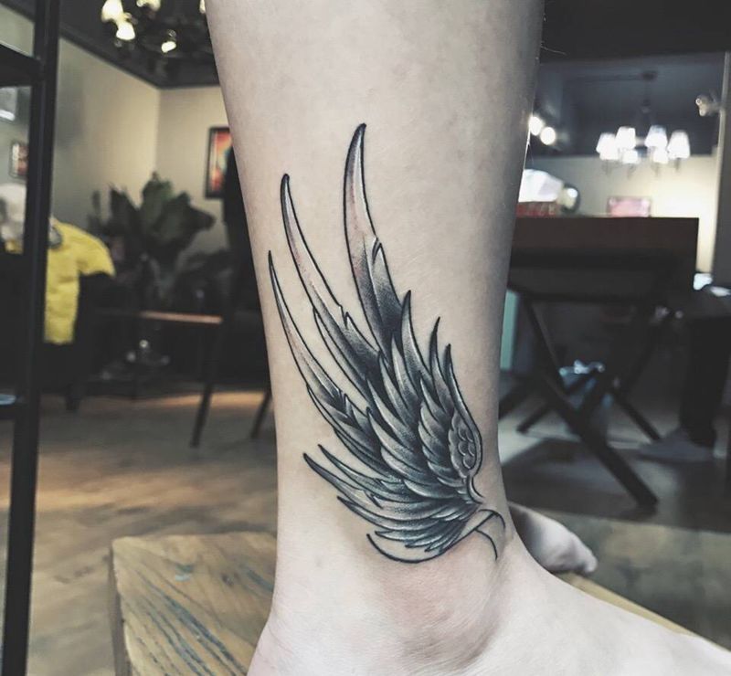 翅纹身图片
