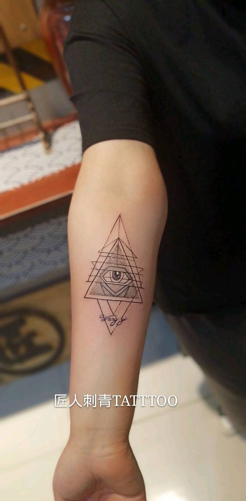 匠人刺青纹身图片_臀部纹身图案