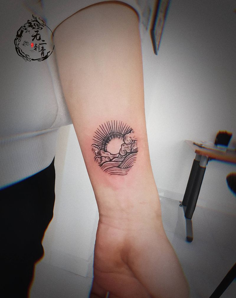 小图一枚纹身图片_手臂几何线条纹身图案