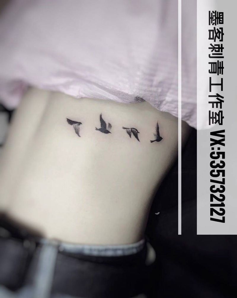 客人自带图纹身图片