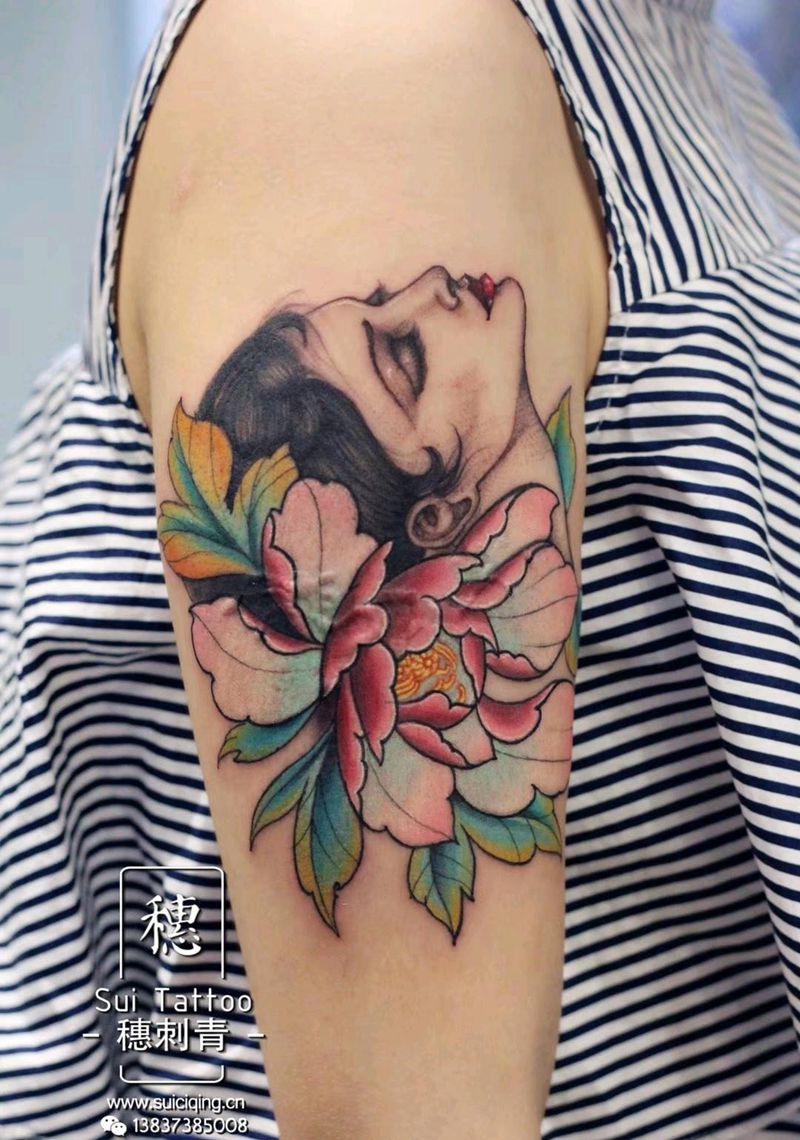 妞纹身图片_手臂纹身图案