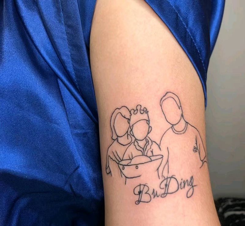 全家福纹身图片_手臂几何纹身图案