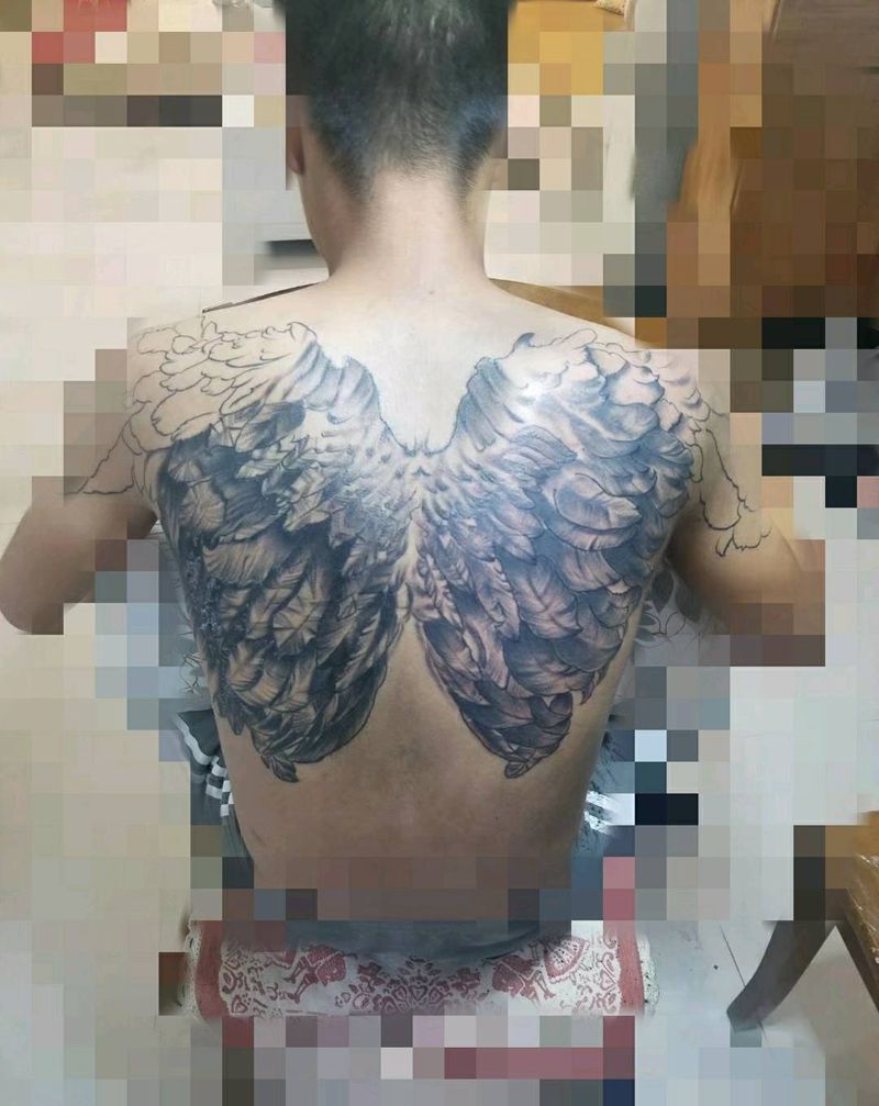 原创翅膀未完纹身图片