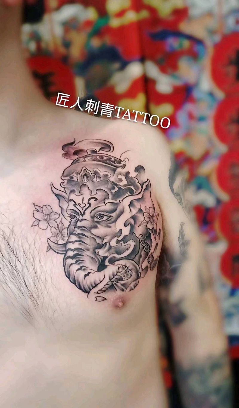 匠人刺青纹身图片_胸部纹身图案