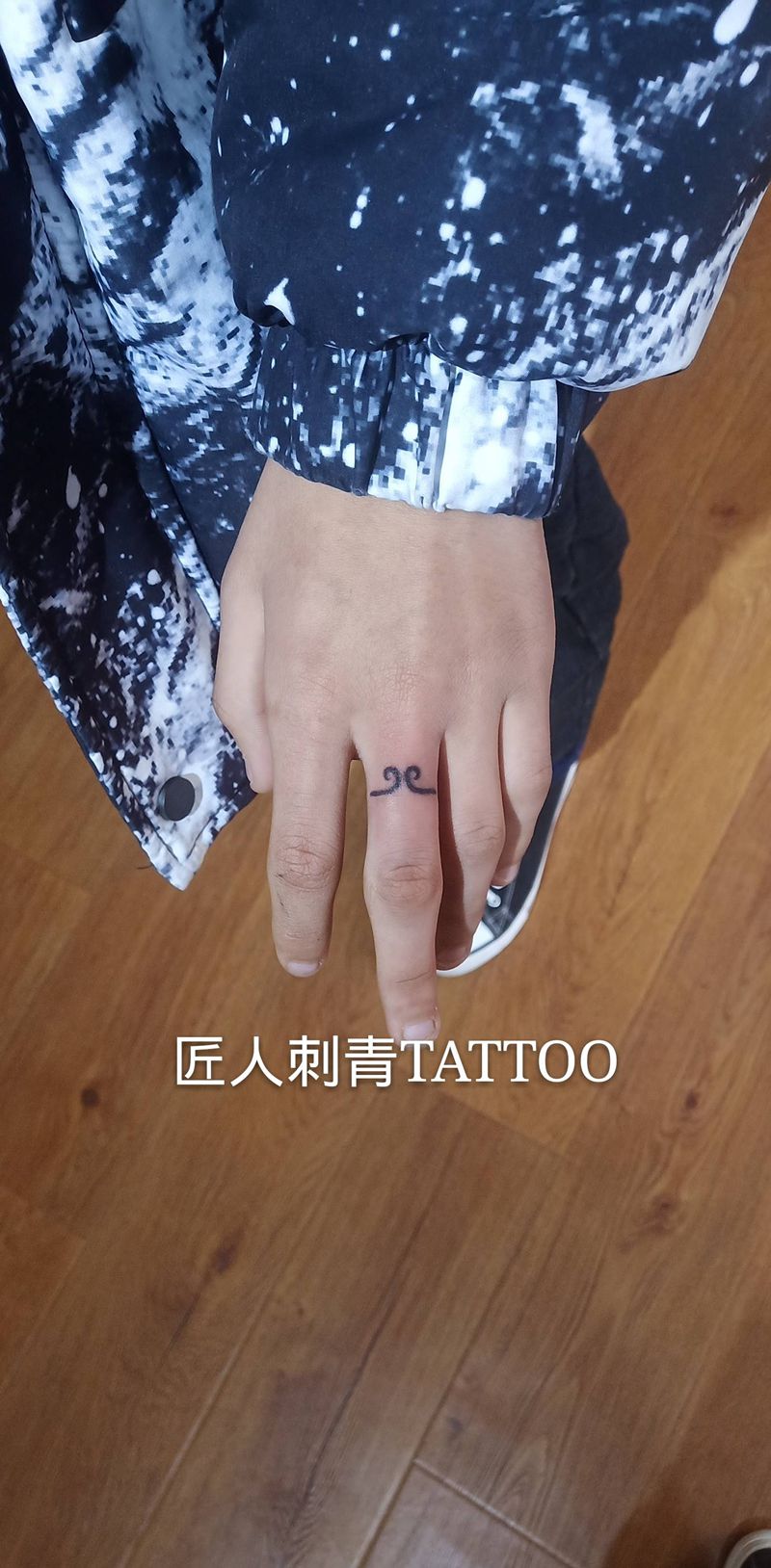 匠人刺青纹身图片_手部纹身图案