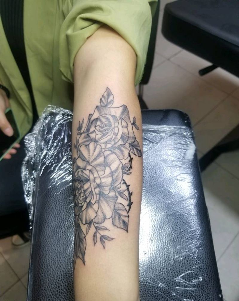 素花遮盖伤疤纹身图片