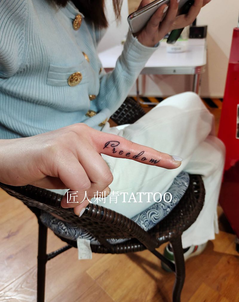 匠人刺青纹身图片_手部纹身图案