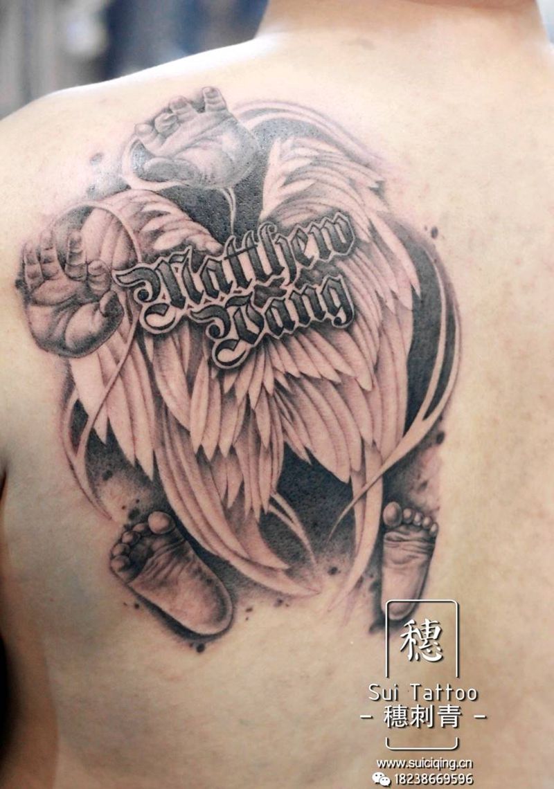 翅膀 手脚纹身图片_背部欧美写实纹身图案