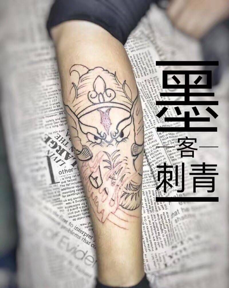 象神线条纹身图片