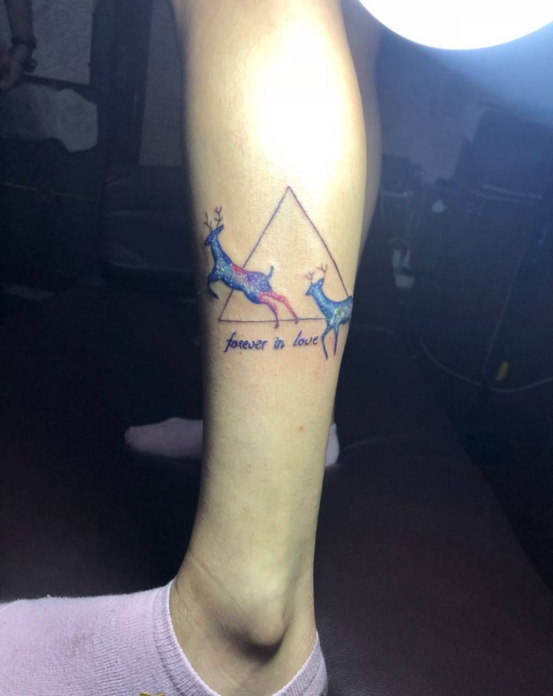 星空鹿纹身图片