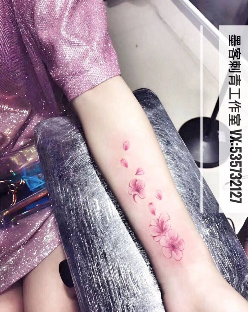 樱花纹身图片