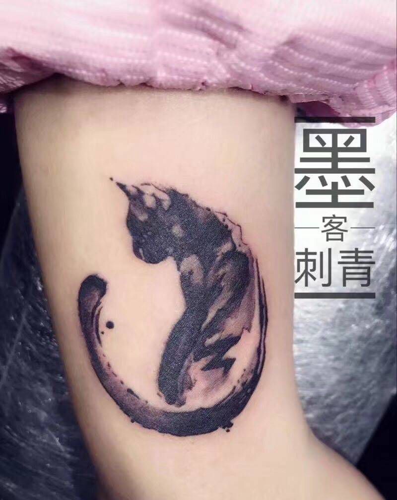 猫儿纹身图片