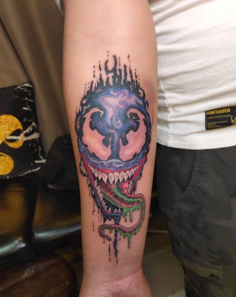 毒液纹身图片_手臂水彩纹身图案