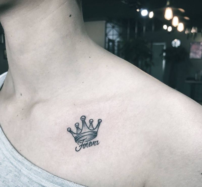 皇冠纹身图片_成品颈部肩部清新静物纹身图案