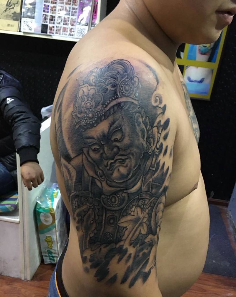 广目天王纹身图片