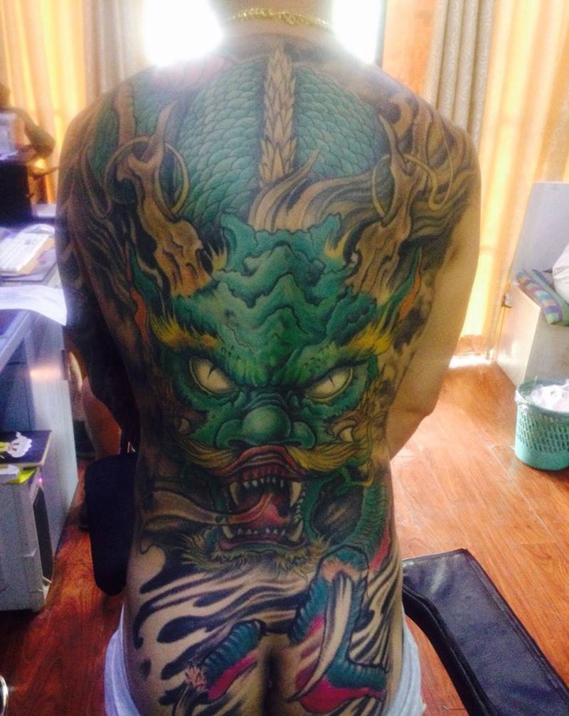 南阳神雕作品纹身图片