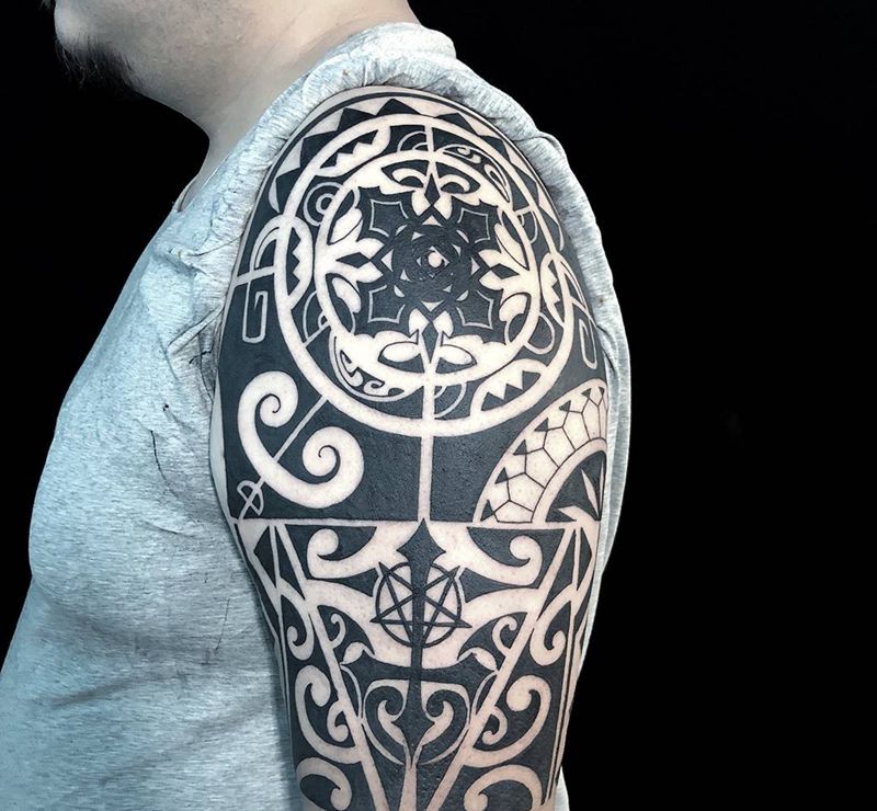 图腾纹身图片_手臂图腾纹身图案