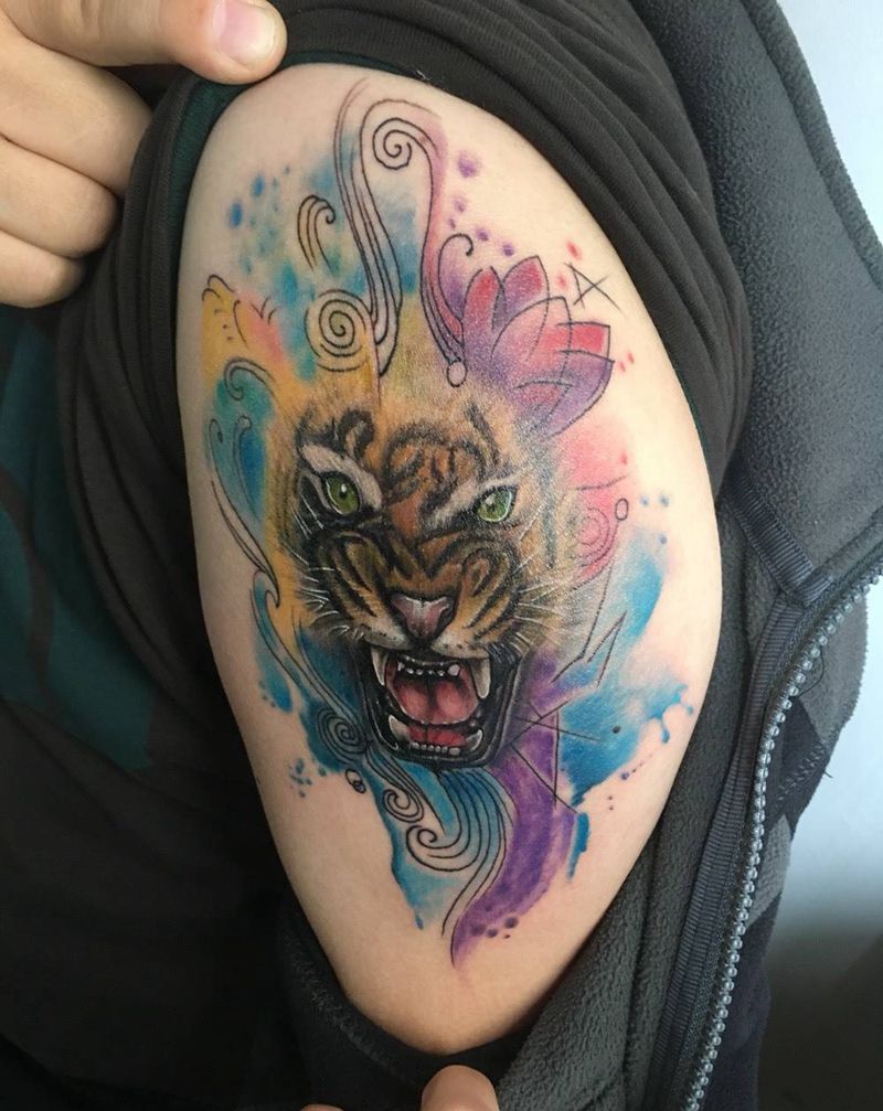 水彩老虎纹身图片
