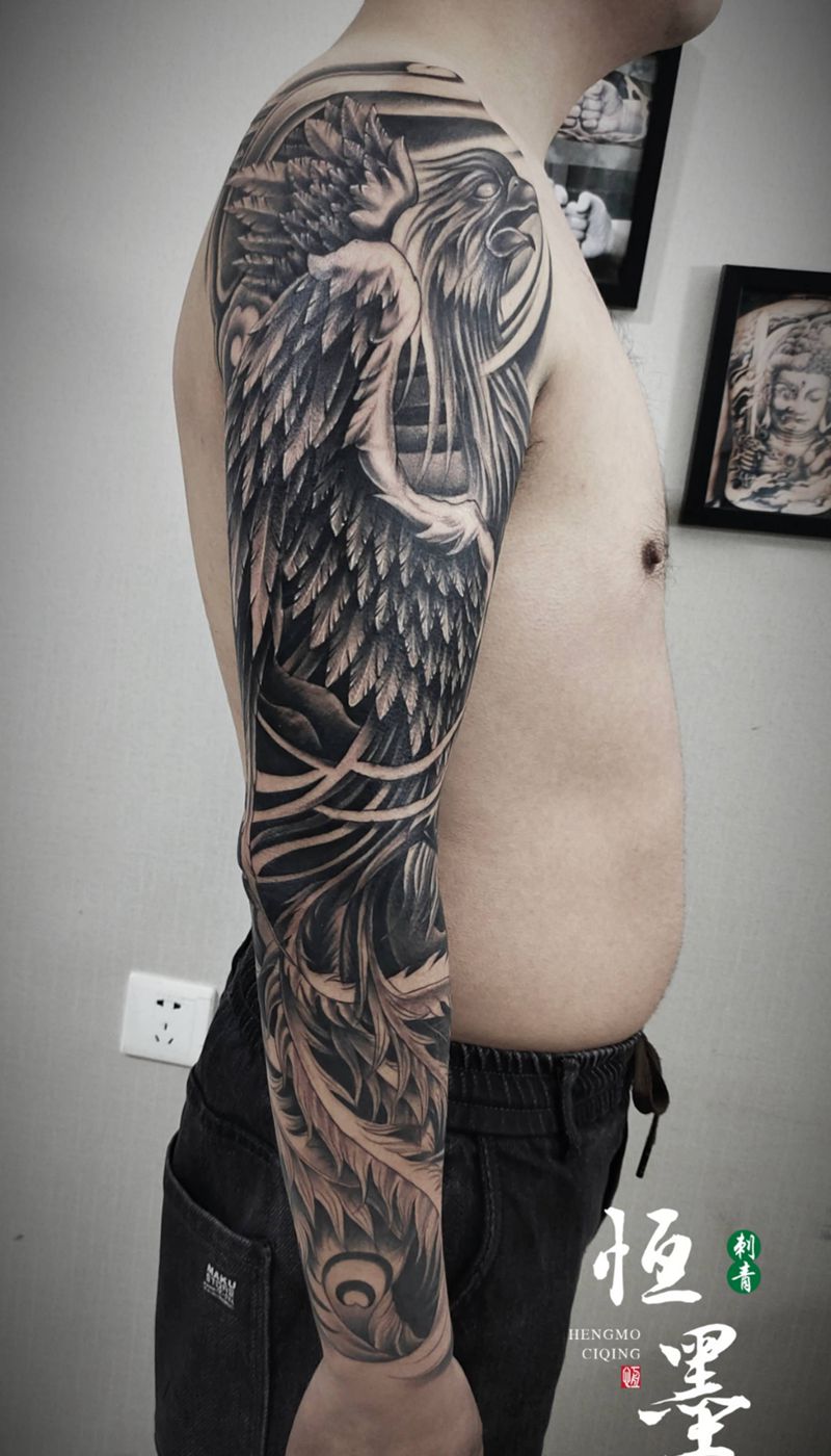 凤凰花臂纹身图片_手臂新传统凤凰纹身图案