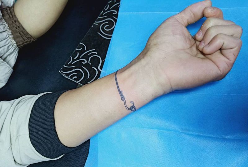 情侣手链纹身图片