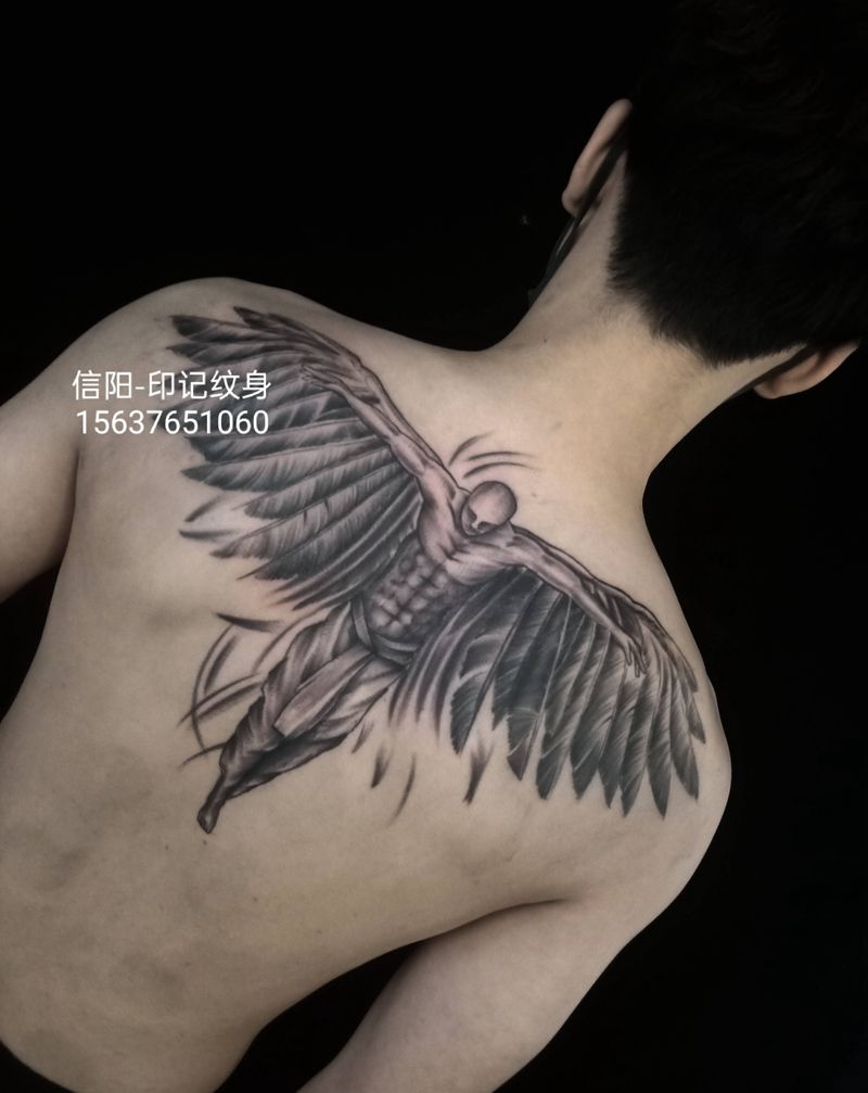 天使纹身图片_背部纹身图案