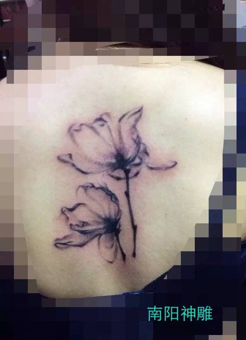 写意花纹身图片