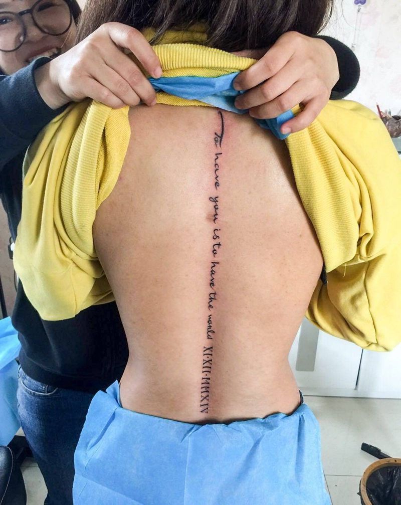 脊椎骨纹身纹身图片