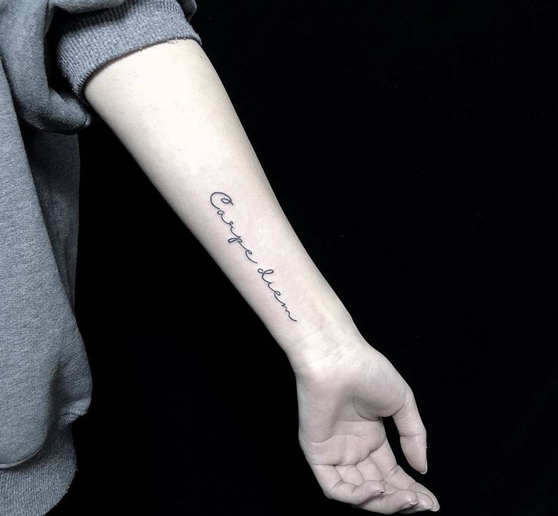 英文纹身图片_手臂纹身图案