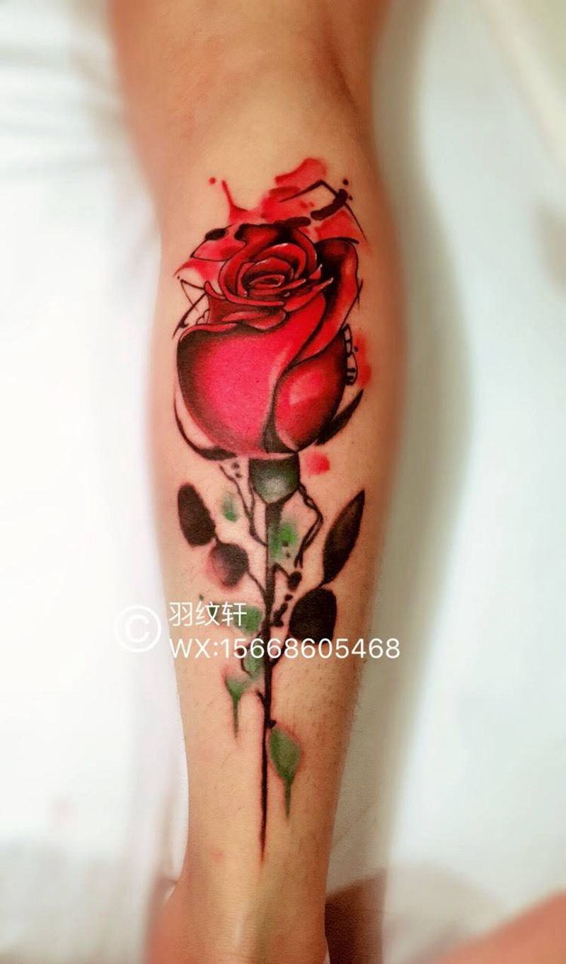 独艳纹身图片_成品腿部欧美植物纹身图案