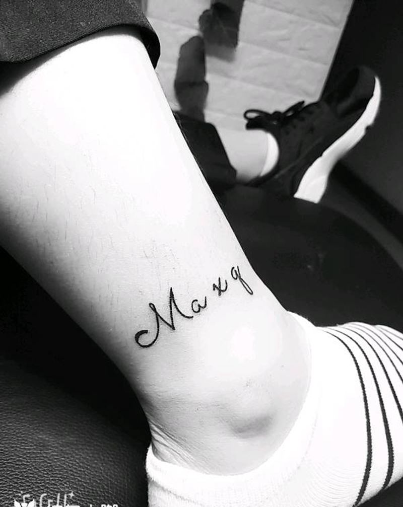 小字母纹身图片