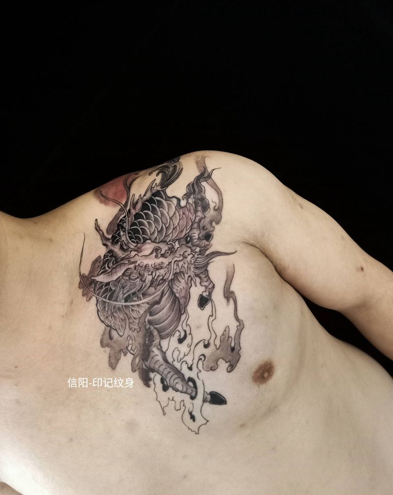 麒麟纹身图片_胸部纹身图案