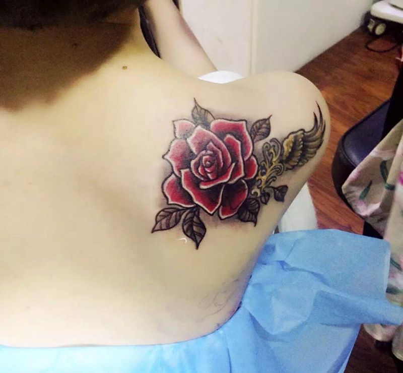 old school 遮盖。纹身图片