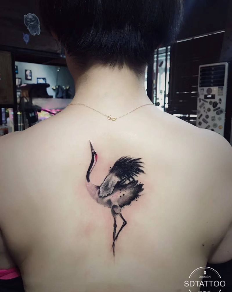 小图纹身图片_胸部肩部新传统水墨纹身图案