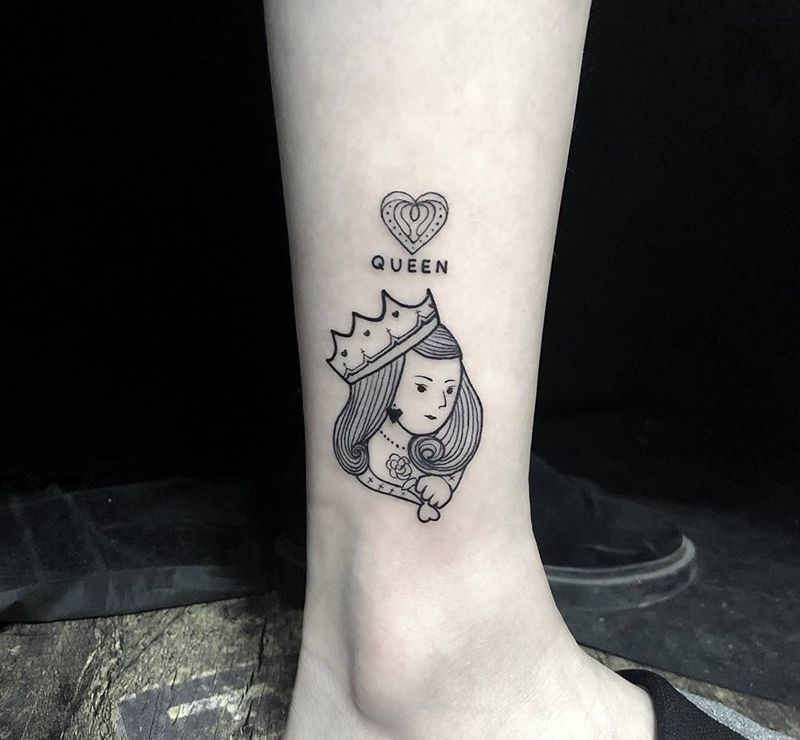 QUEEN纹身图片_腿部脚部纹身图案