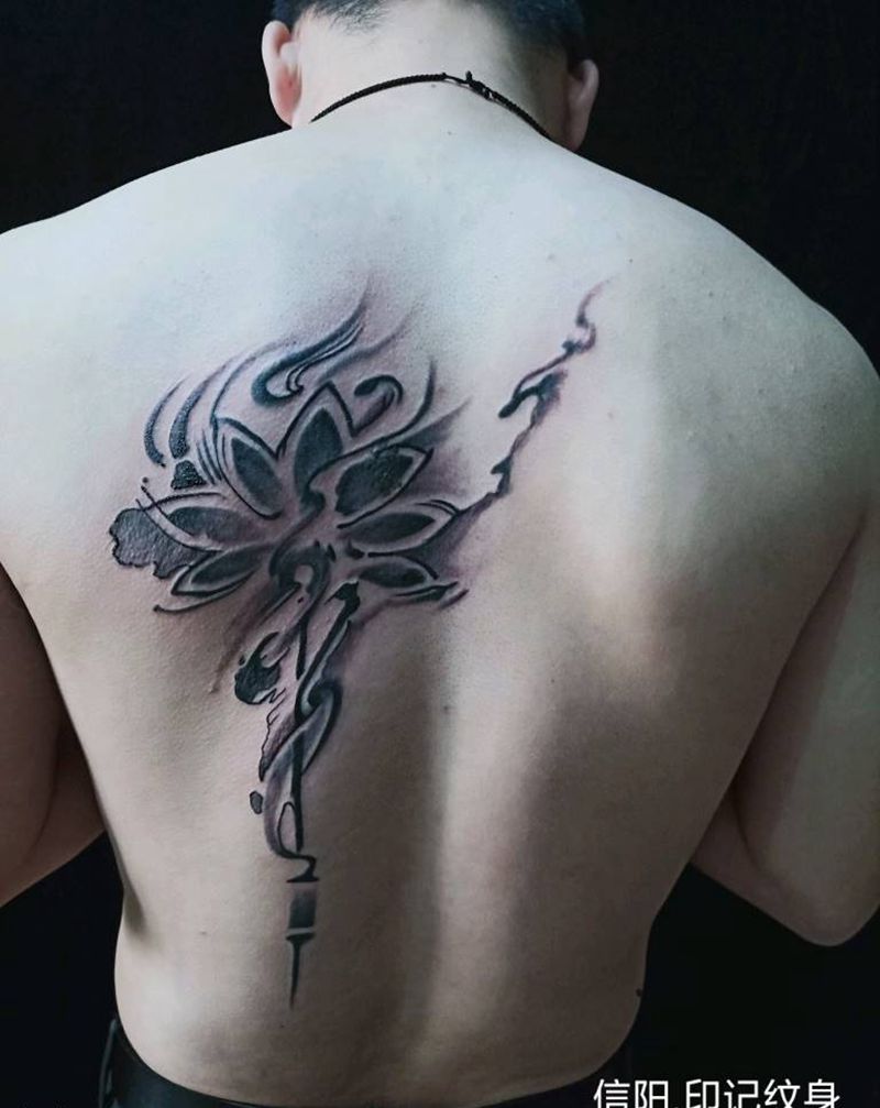 水墨莲花，遮盖胎记纹身图片