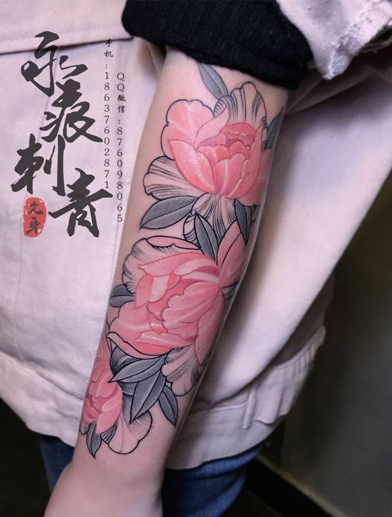 小花臂纹身图片_成品手部清新写实欧美植物静物贴纸纹身图案