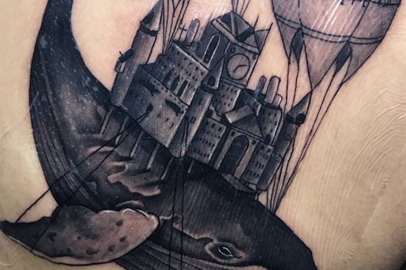 鲸鱼纹身图片_成品背部欧美写实动物唯美纹身图案